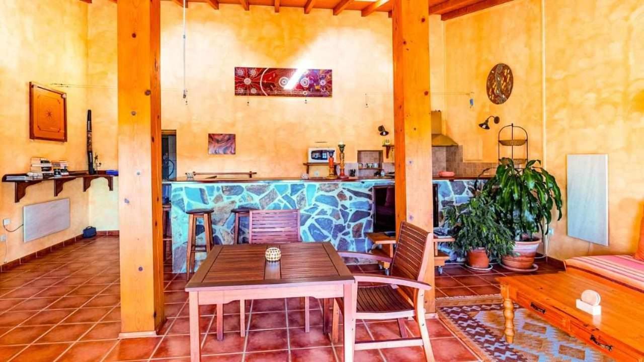 Casa Presente Guesthouse Carrapateira Bagian luar foto